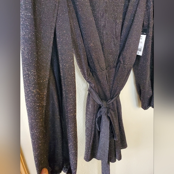 BCBG Paris NWT Black Sparkle Shorts Romper. Size XXL - Picture 5 of 7